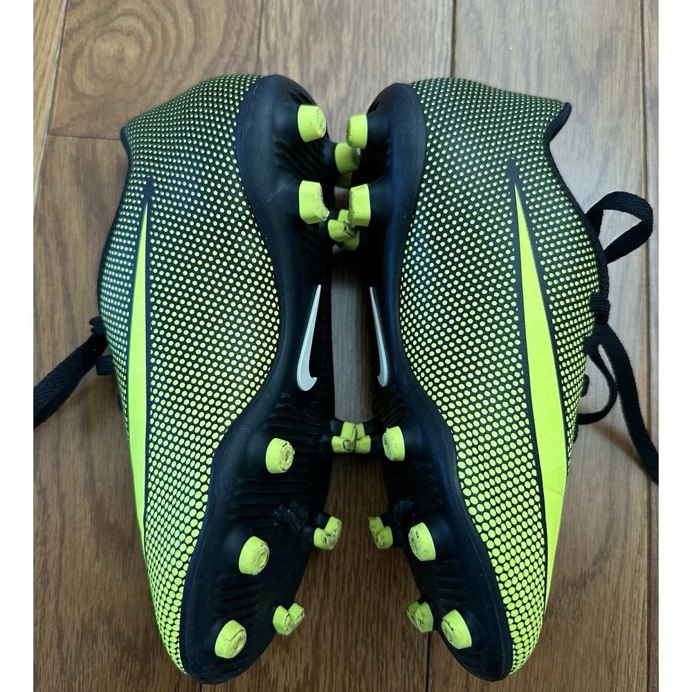 Nike Kids Neon Yellow and Black Soccer Cleats